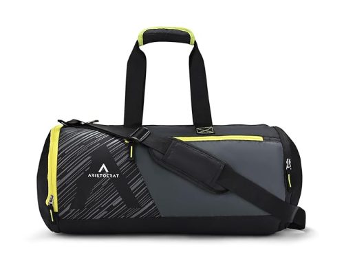 “Compact and Stylish: Why a Small Gym Bag Fits Every Lifestyle”